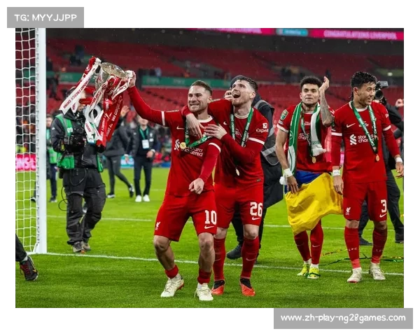 利物浦足球俱乐部队标解析与红鸟象征背后的故事